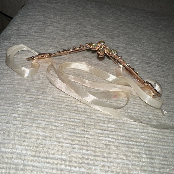 "Elegant Rhinestone Masquerade Mask – Perfect for Glamorous Events" - Picture 3 of 6